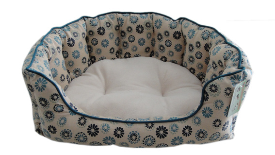 Comfort Printed Flannel Dog Bed