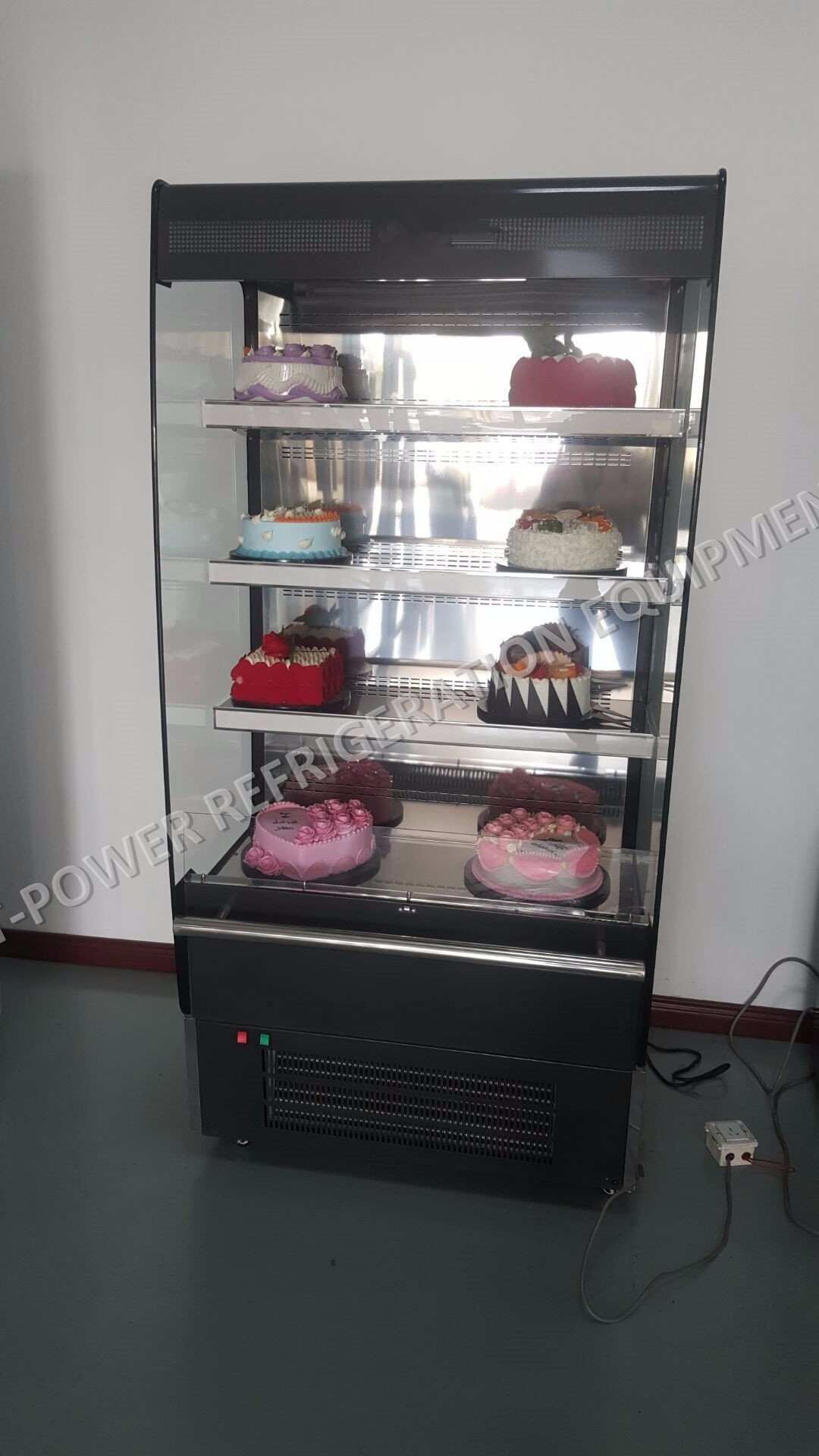 Professional Manufacturer of Showcase for Pizza, Bread, Cake, Sushi, Salad Bar