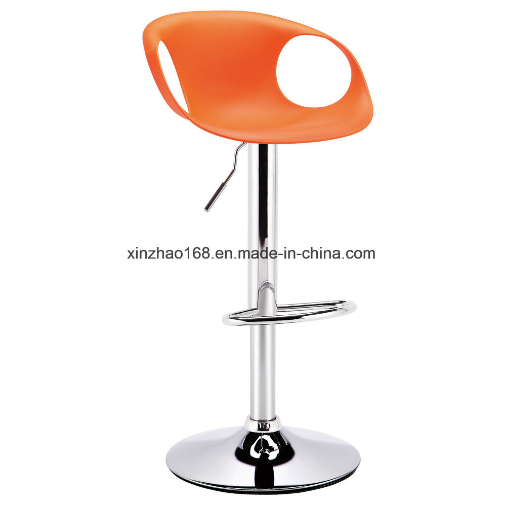 2017 China Manufacturer Free Sample Metal Bar Chair