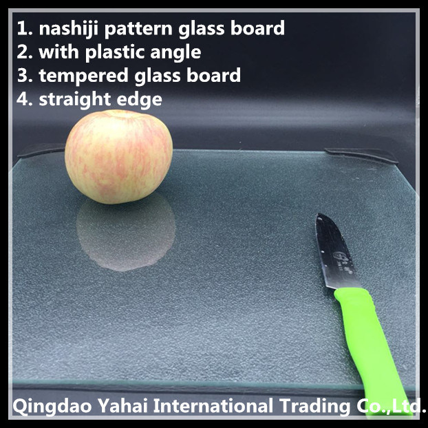 4mm Nashiji Pattern Glass Placemat with Plastic Angle