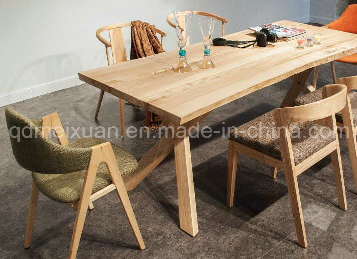 Solid Wooden Dining Table Living Room Furniture (M-X2413)