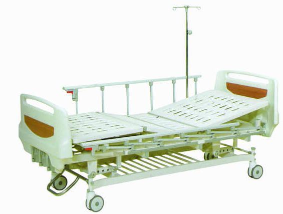 Three Cranks Manual Medical Bed (A-3)