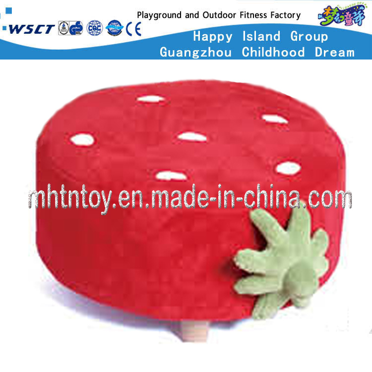 Children Furniture Strawberry Series Sofa Chair (HF-09605)