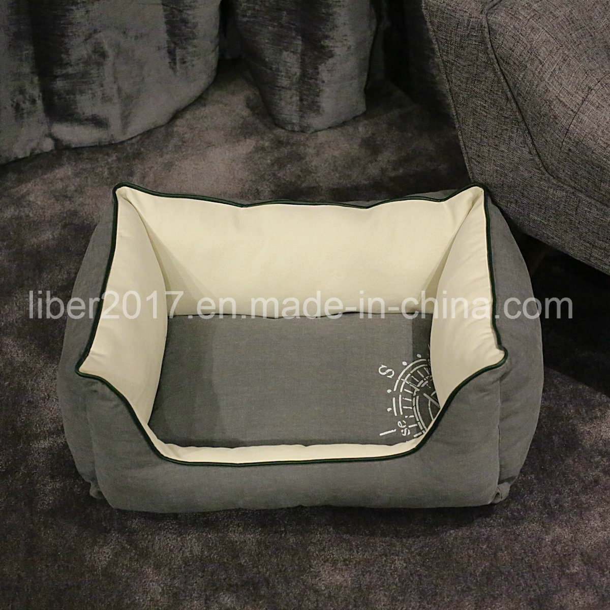 Factory OEM Grey Square Luxury Dog Bed Pet Bed