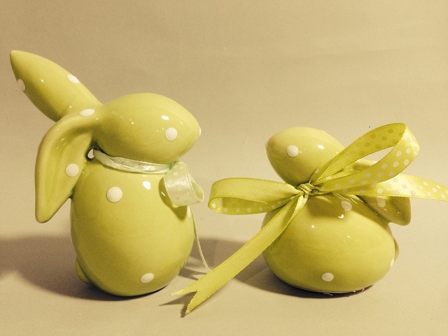 Customized Ceramic Bunny Crafts for Decoration