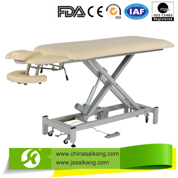 Sk-Pb011 Hospital Furniture Low Price Gynecology Examination Bed