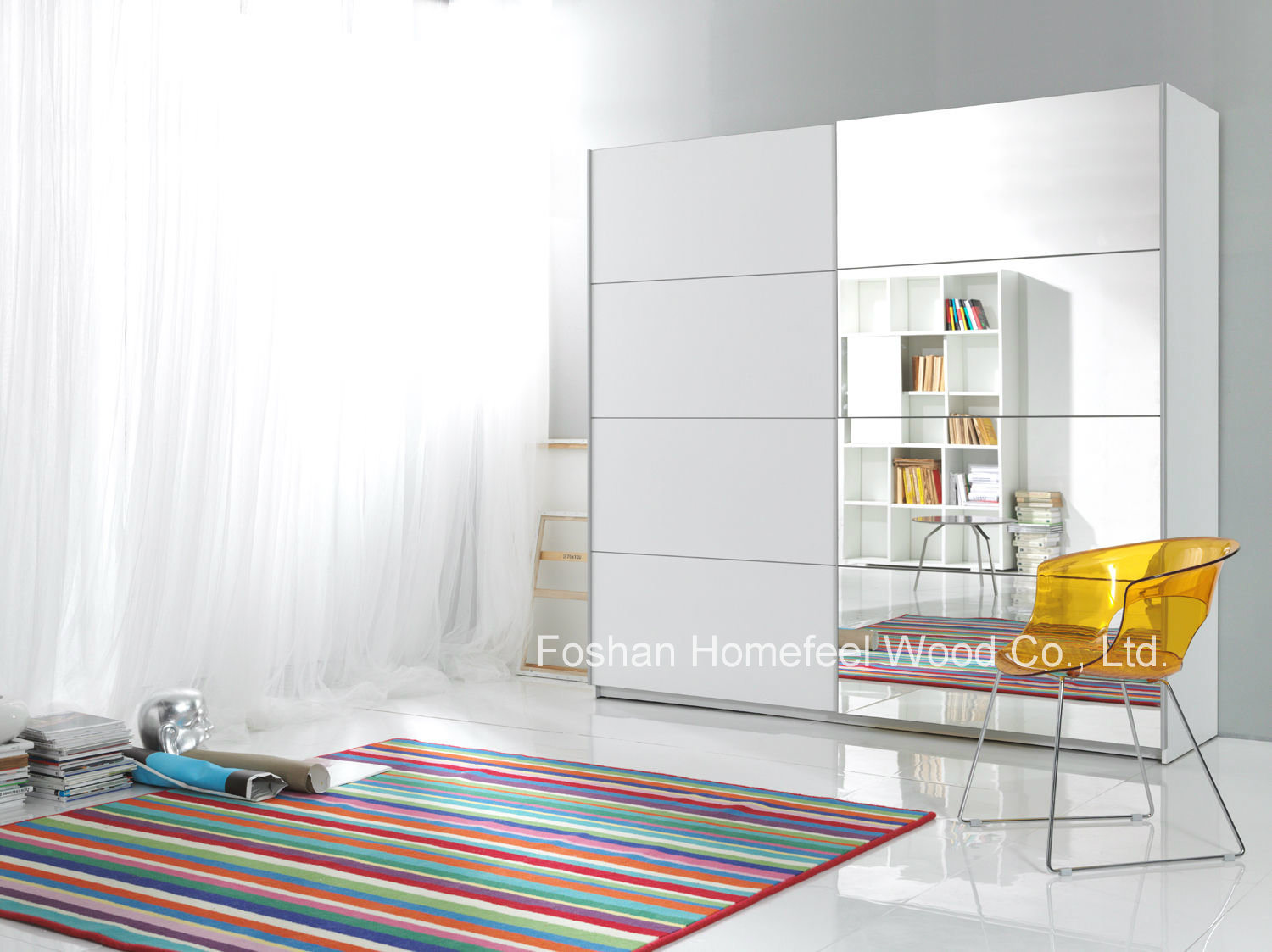 Warm White Color Wardrobe with Sliding Doors (HF-EY0731G)