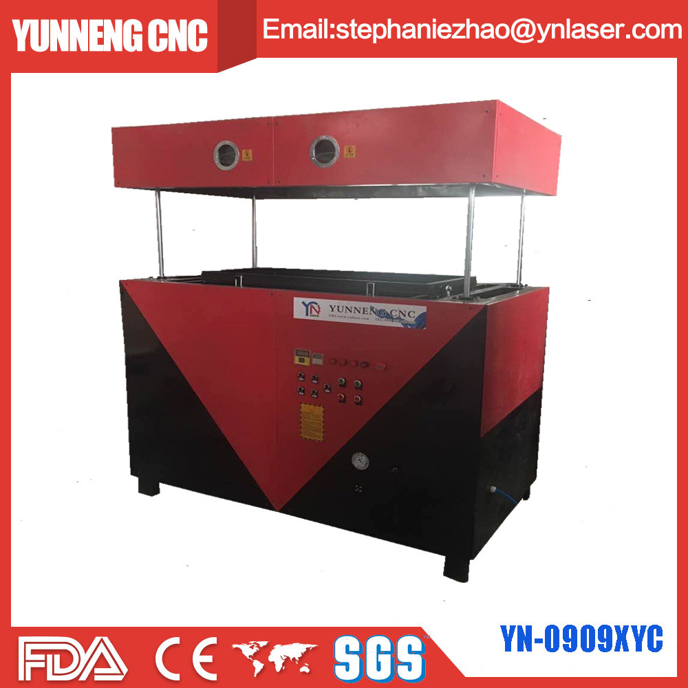 China Well Used Mini Vacuum Forming Machine