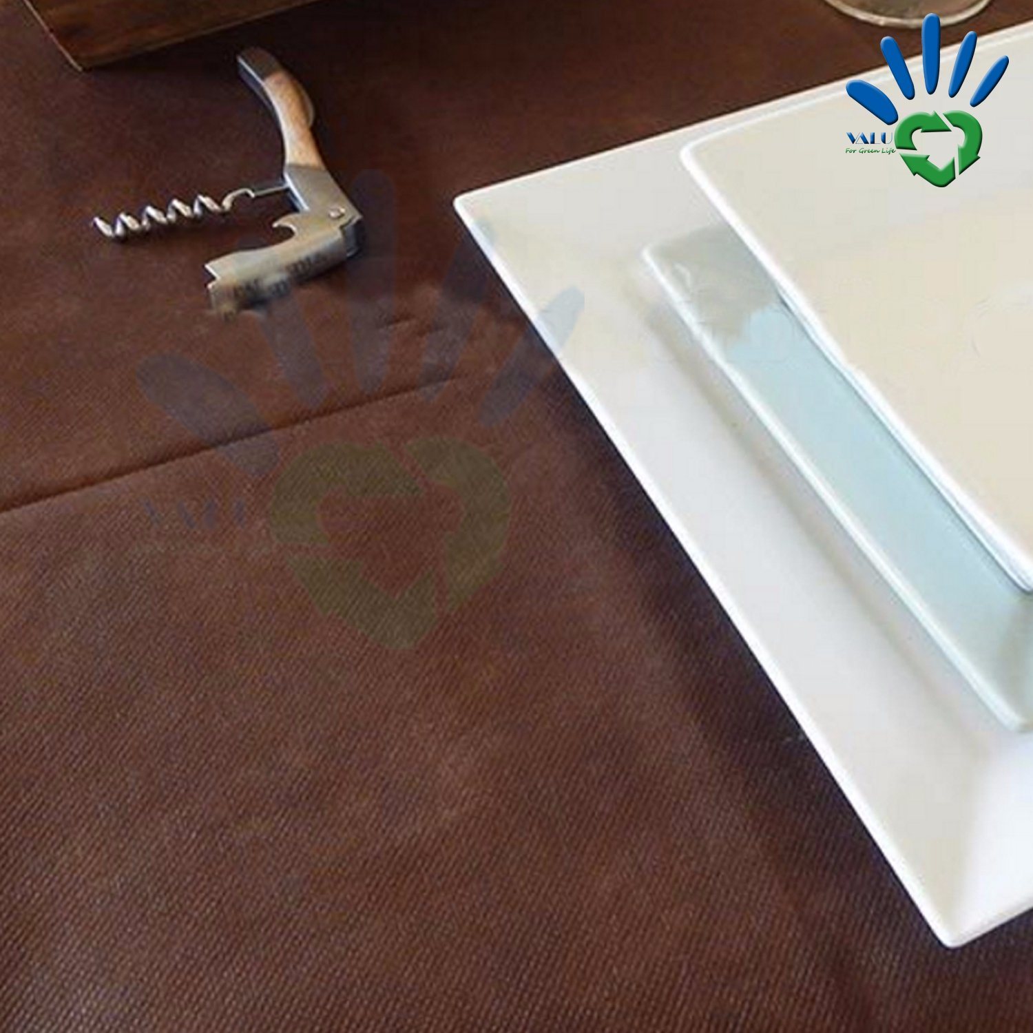 Eco-Friendly Disposable Tablecloth