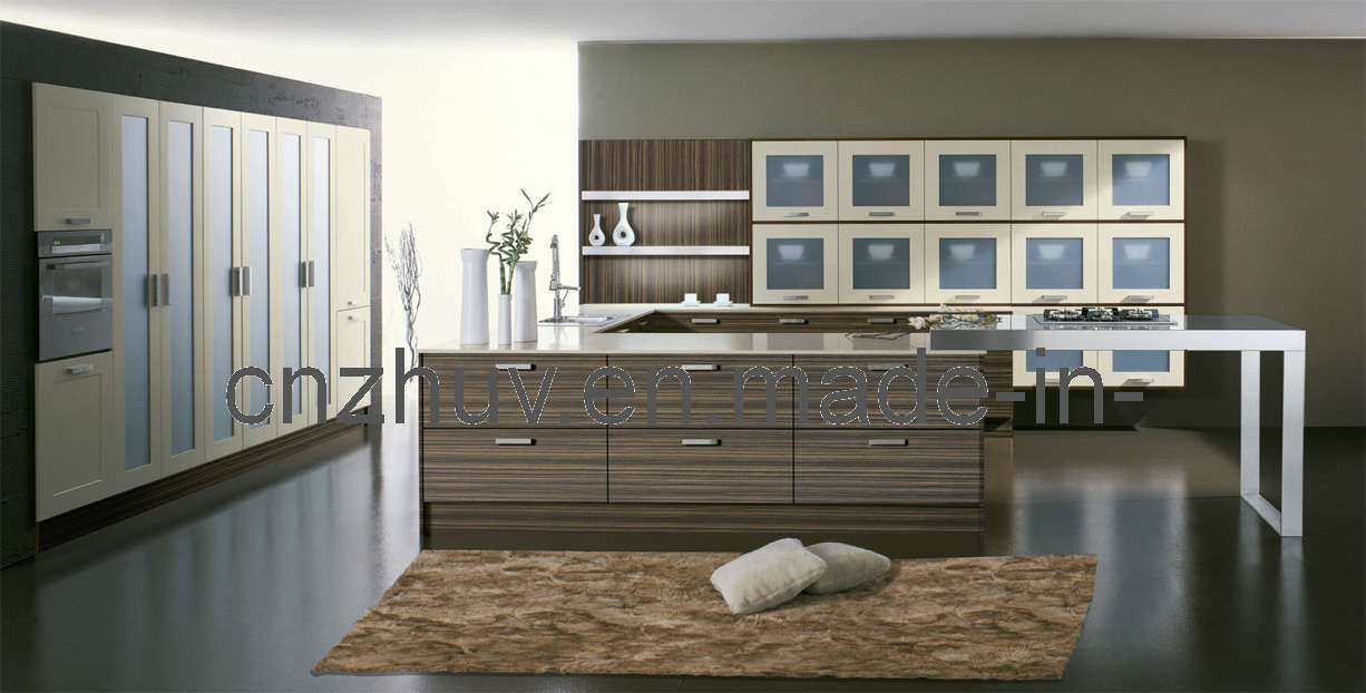 Modular Kitchen Cabinet of UV High Glossy Wood Grain Board  (ZH-3947)