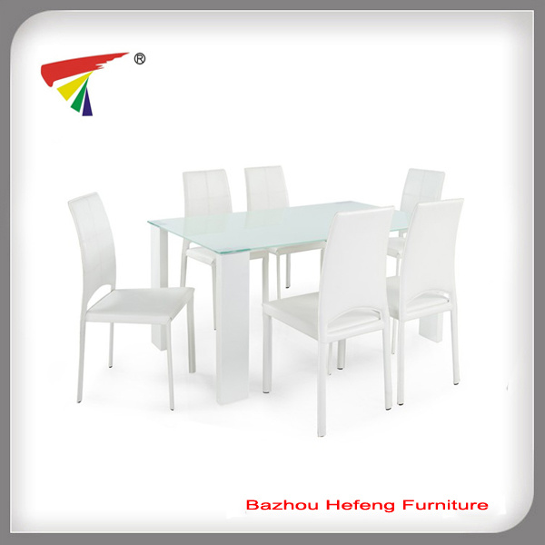 Hot Sale Style Launched Glass Dining Sets (DT070)