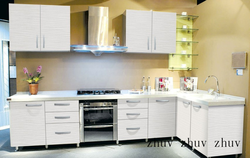 Wooden Kitchen Furnitures (glossy)