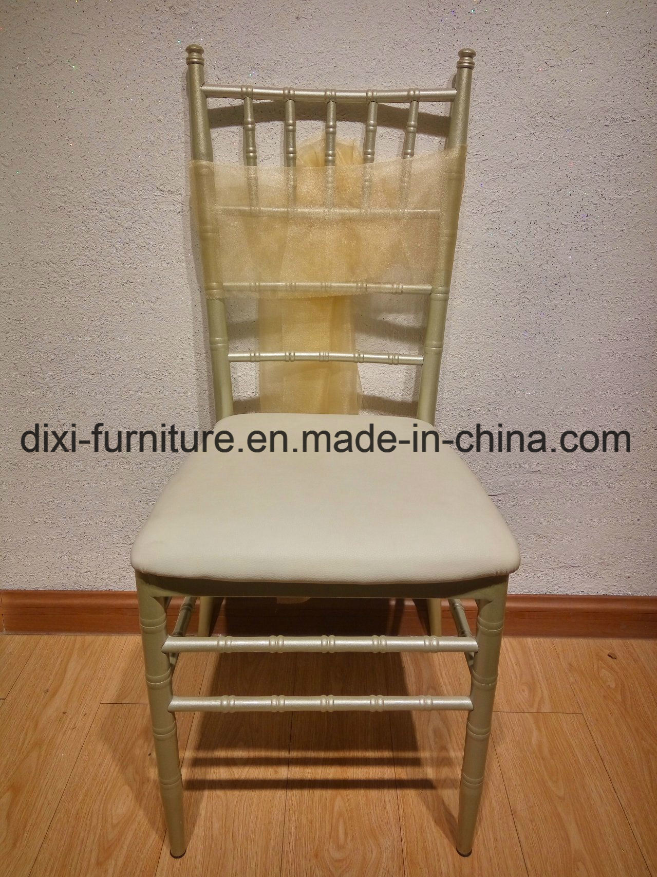 Wholesale Metal/Resin Wedding Chiavari Chair with Cushion