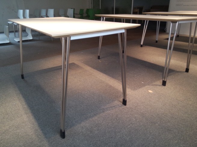 Stainelss Steel Restaurant Table