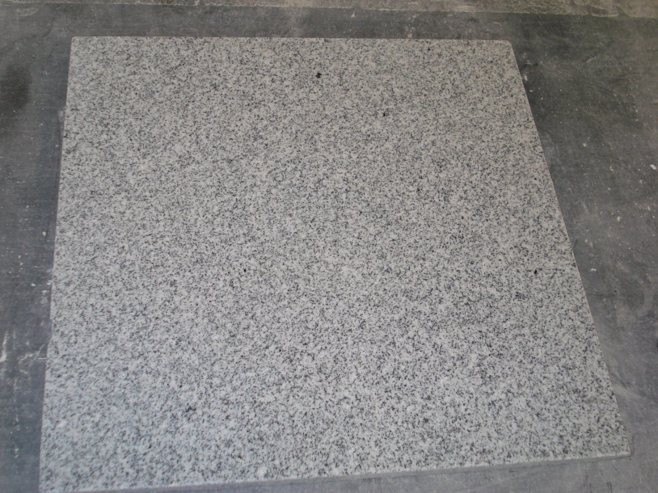 G633 Sesame White Polished Granite Stone for Slab, Vanity Top