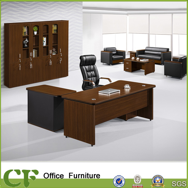 Dark Color Design for Office Desk