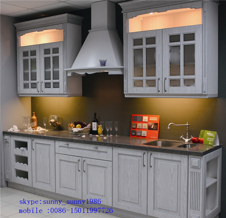 Customized European Style PVC Kitchen Cabinet (ZHUV)