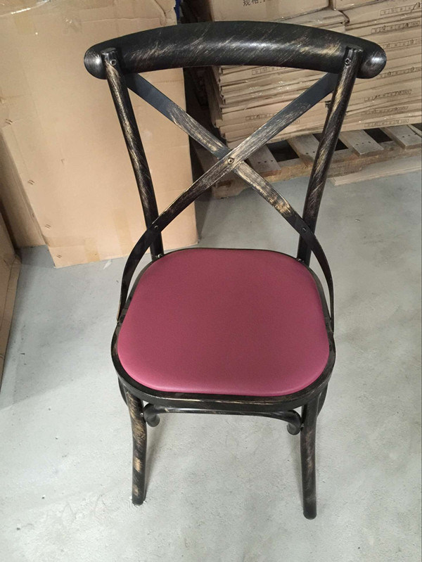 Industrial Style Metal Restaurant Chair Furniture (FOH-BC102)