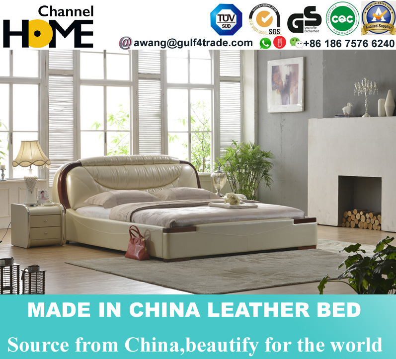 New Classic Royal Bedroom Furniture Leather Bed for Home Furniture (HC903)