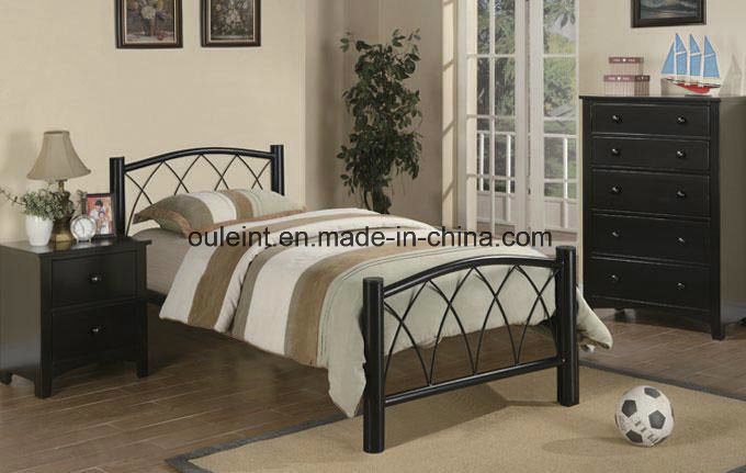 Strong Metal Double Bedroom Bed