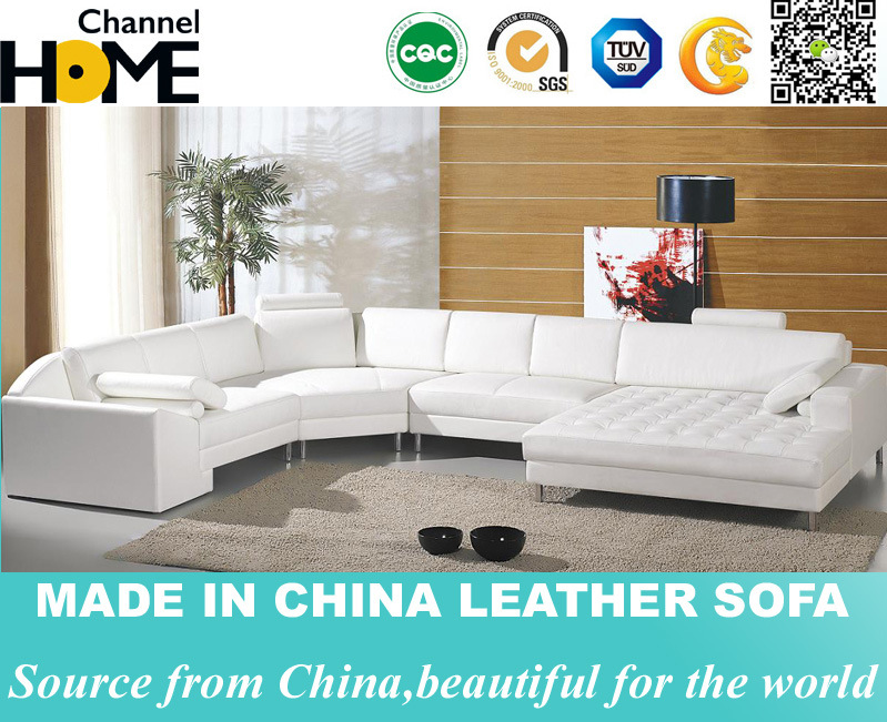 Best-Selling Modern Design Living Room Leather Sectional Sofa (HC1024)