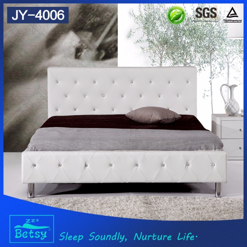 New Fashion Wooden Carved Bed Designs Durable and Comfortable
