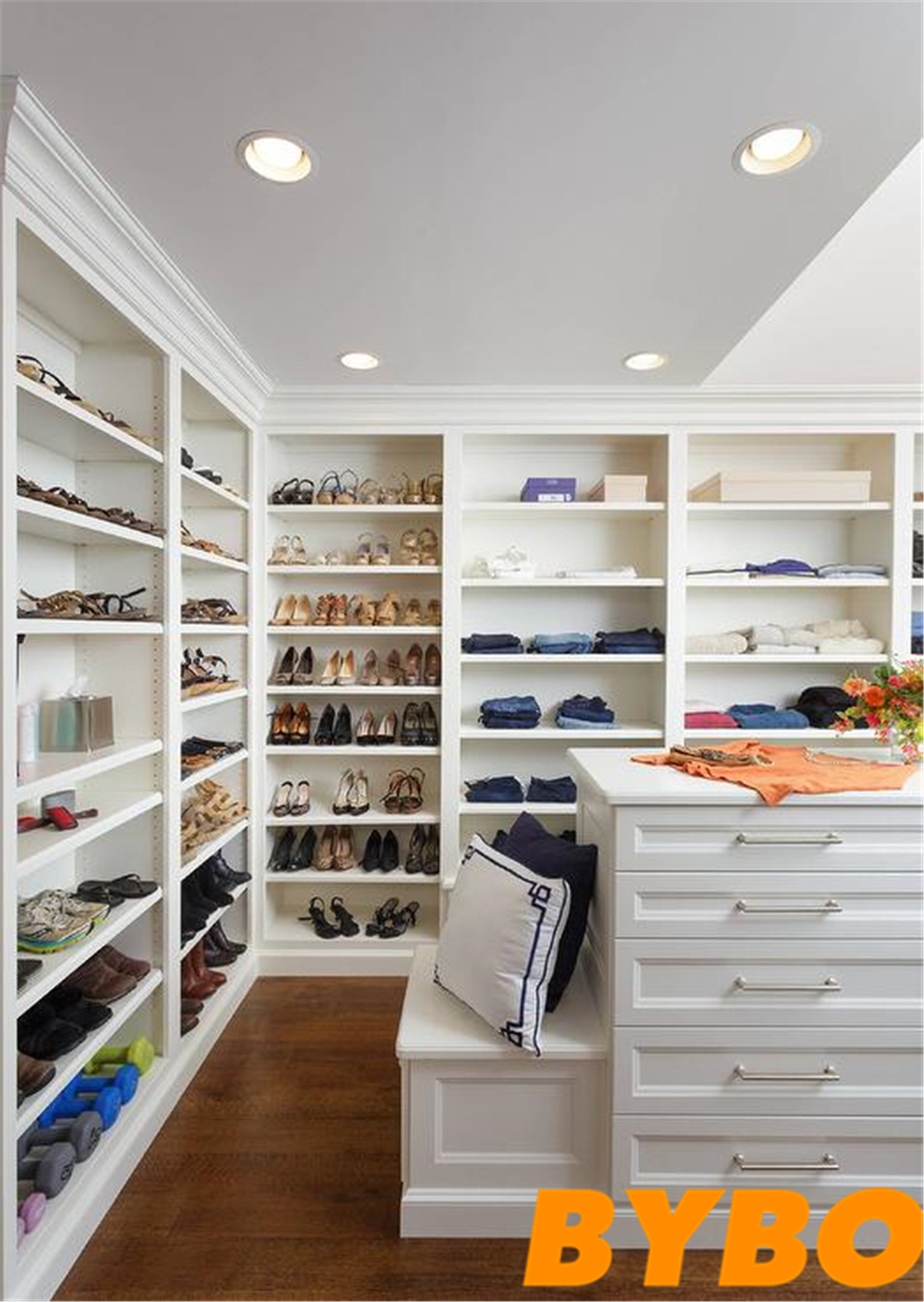 Modern White Walk-in Closet Design (BY-W-31)