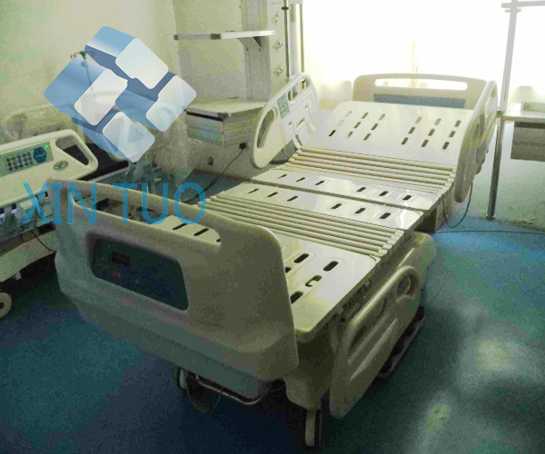 Factory Price 3 Cranks Manual Foldable Hospital Bed with ABS Side Rail