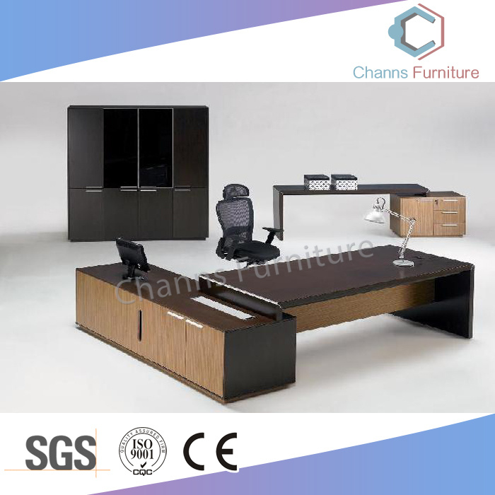 Luxury Big Size Office Table Boss Desk (CAS-MD18A10)