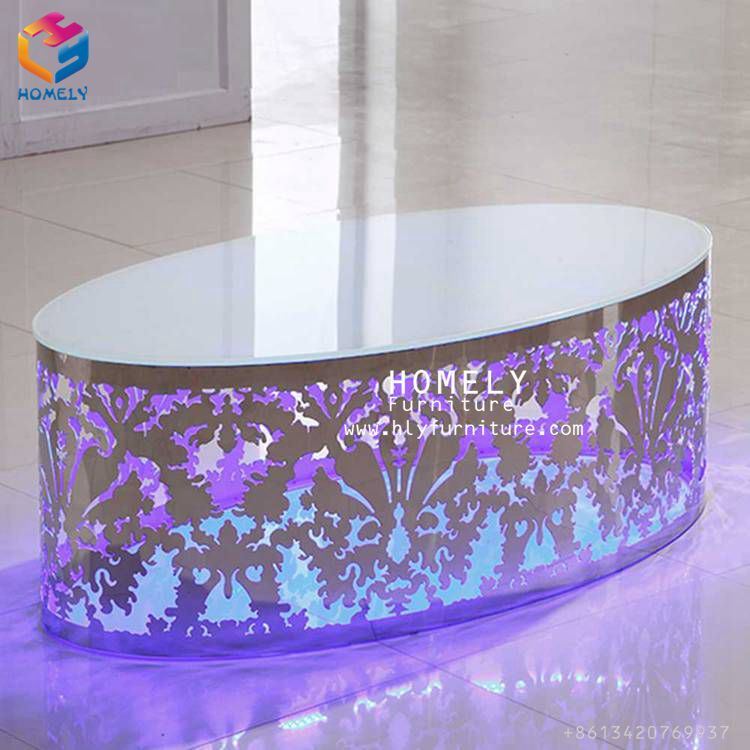 Hotel Design Stainless Steel Legs Glass Wedding Dining Table Hly-St37