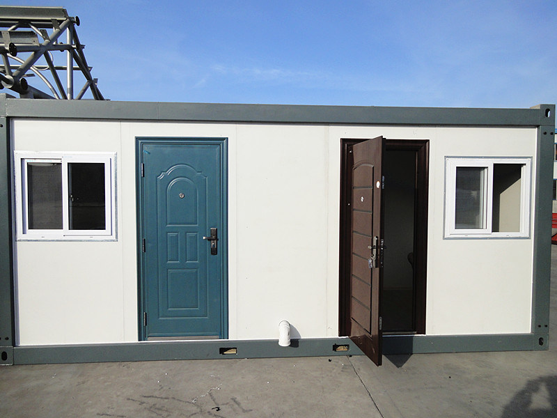 Flat Pack 20ft Container House for Camp with Kitchen / Toilet