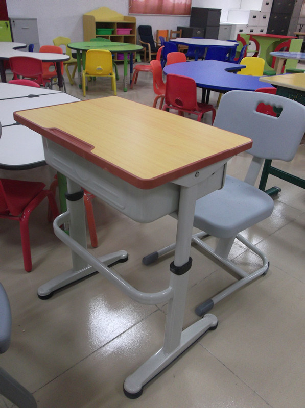 High School Furniture Single Desk and Chair for Sell (SF-26S)