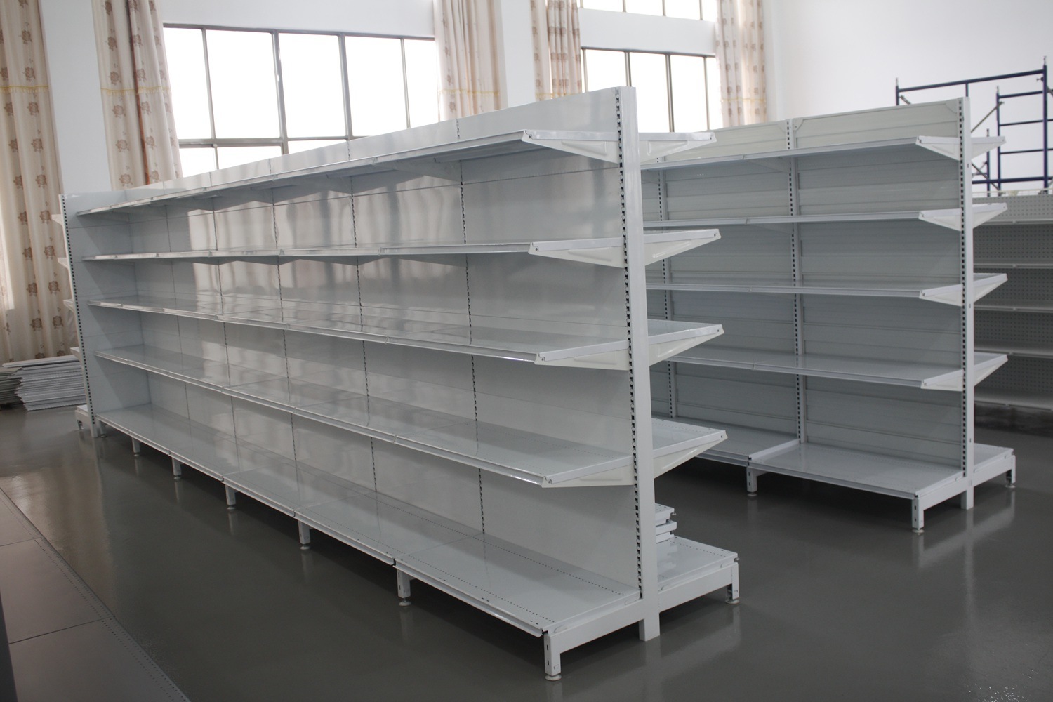 Metal Material Grocery Store Shelving