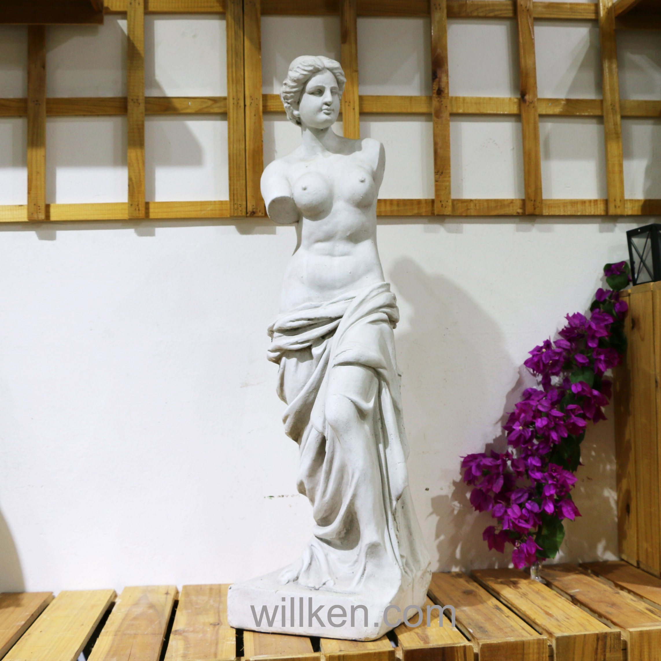 Outdoor Sexy Decorative Garden Fairy Statue for Sale