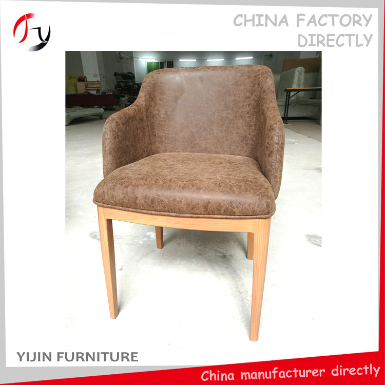 First Quality Genuine Half Leather Barroom Chair (FC-143)