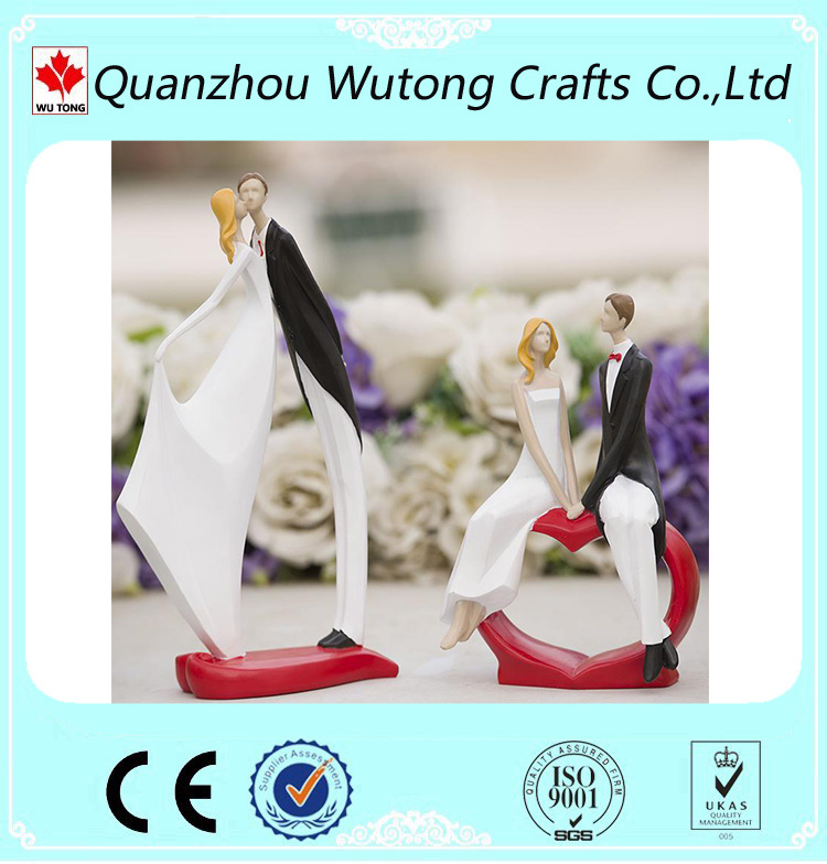 New Design Wedding Decoration Resin Couple Figurines