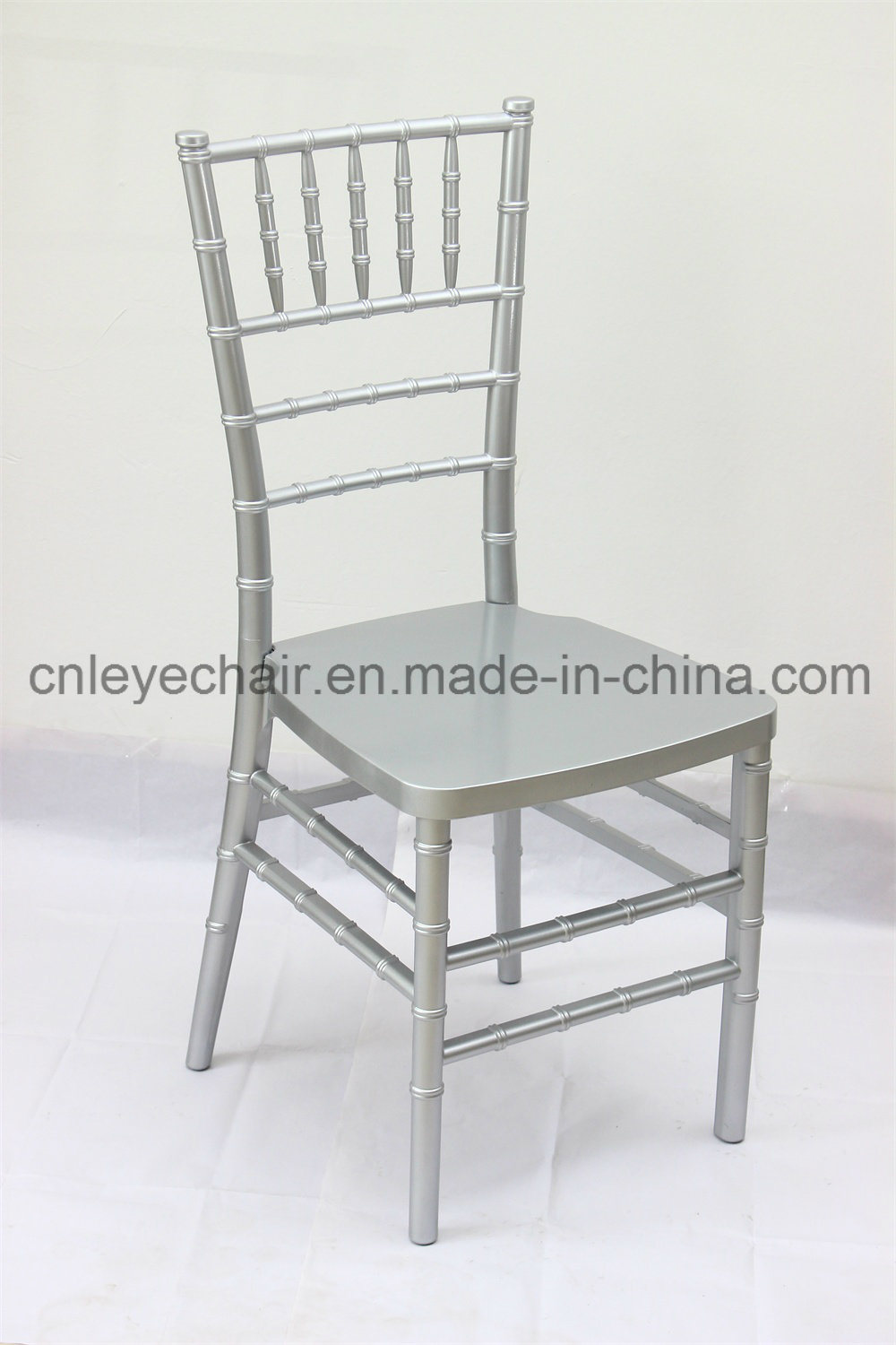 White Resin Chiavari Chair