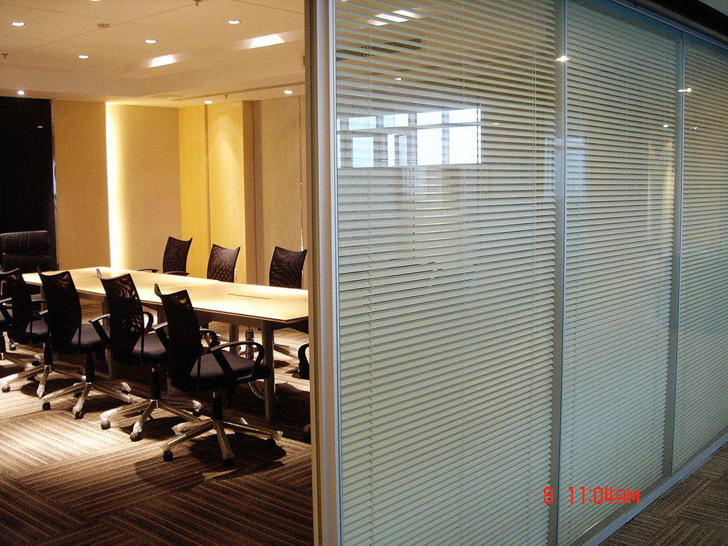 Glass Partition Wall Systems for Office