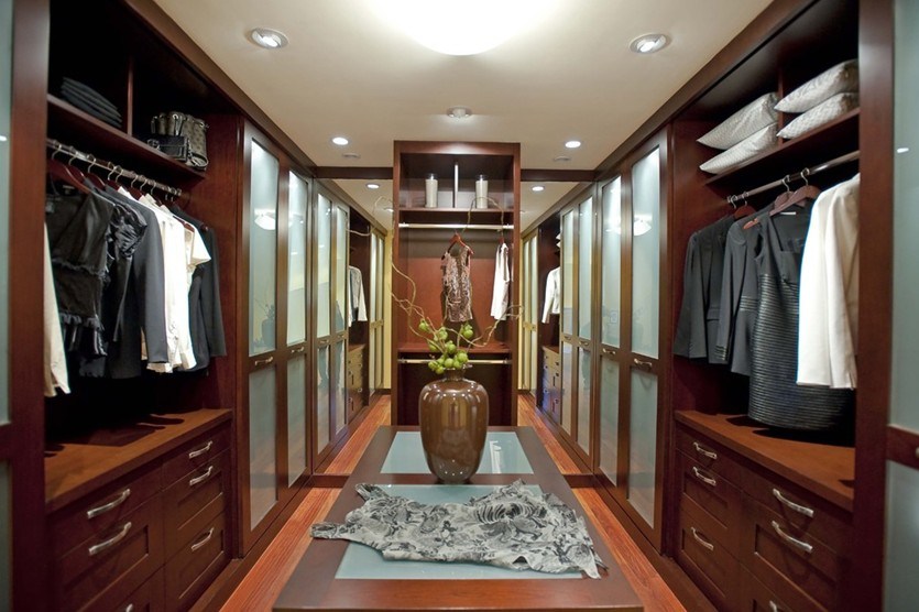 Solid Wood Wardrobe, Bedroom Furniture (walk in closet) #Yb-4