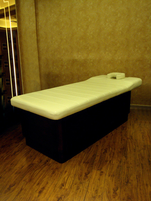 Standard Beauty Bed Hotel Furniture