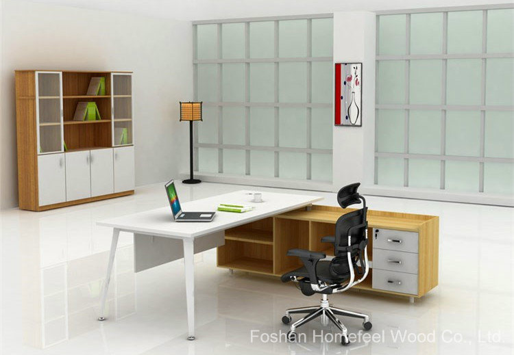 Fashion Wooden Office Furniture Manager Table with Metal Leg (HF-MB010)