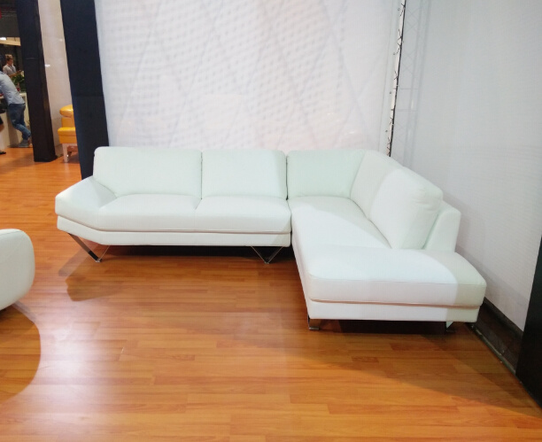 Modern Sofa for Living Room Furniture with Leather Sofa Couch