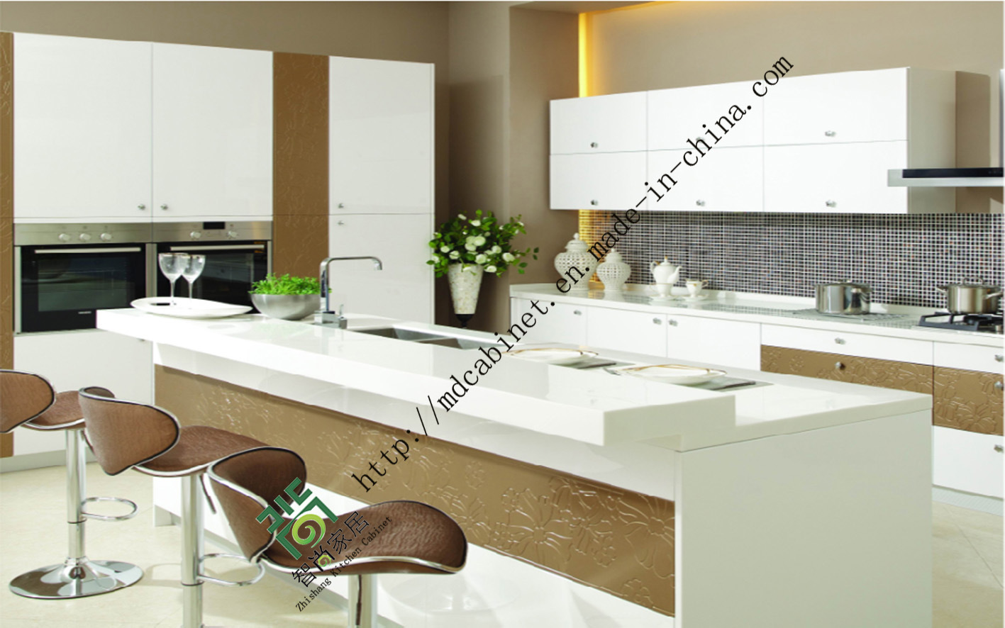 2015 New Design Lacquer Kitchen Cabinet (zs-178)