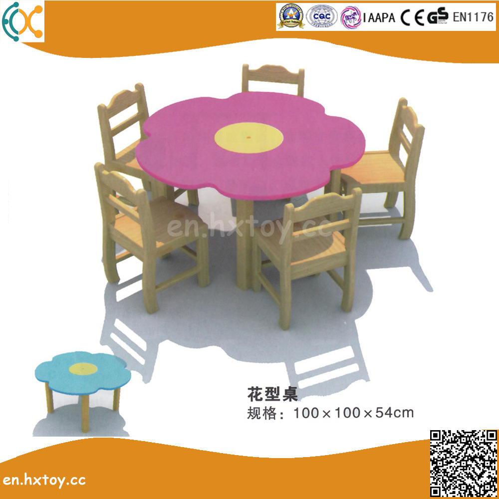 Children Wooden Flower Shape Table for Preschool