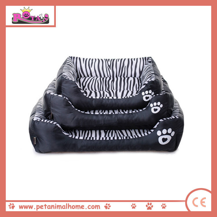 Lovely Pet Bed in Streak