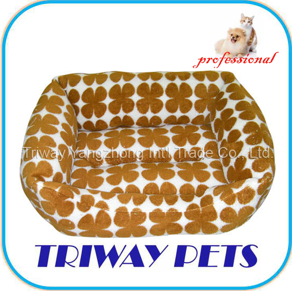 Soft Fleece Dog Cat Pet Bed in High Quaulity (WY101015-1A/C)