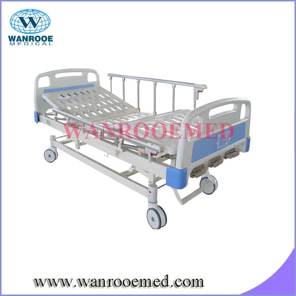 Bam302b Hospital Furniture 3 Crank Manual Bed with Foldaway Railings