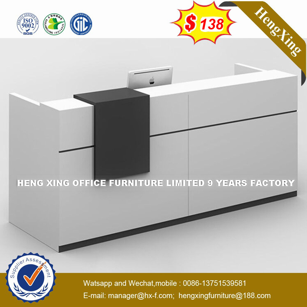 Popular Simple Guangzhou Supervisors Table Reception Table (HX-8N1810)