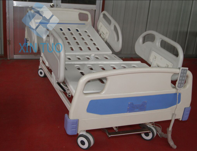Factory Price Luxury Steel Frame Hospital Furniture Electric Bed