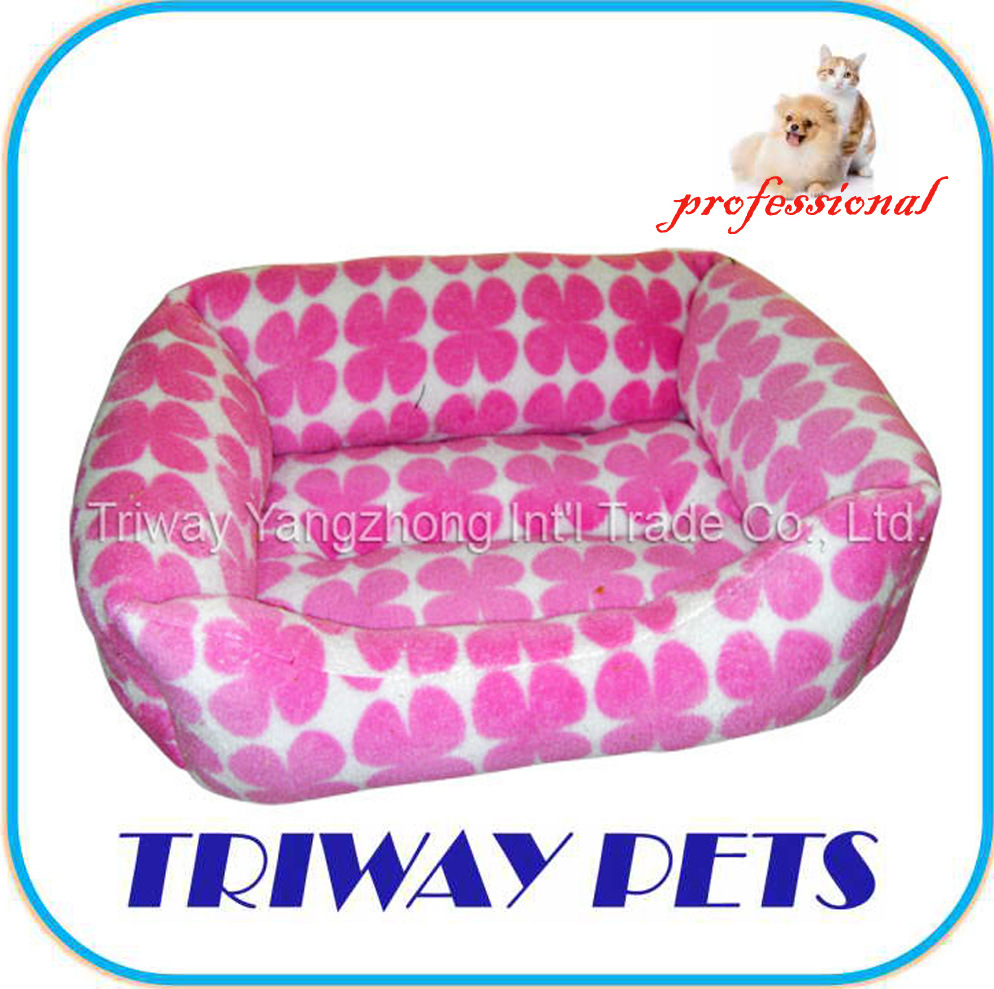 Soft Fleece Dog Cat Pet Bed in High Quaulity (WY101015-2A/C)